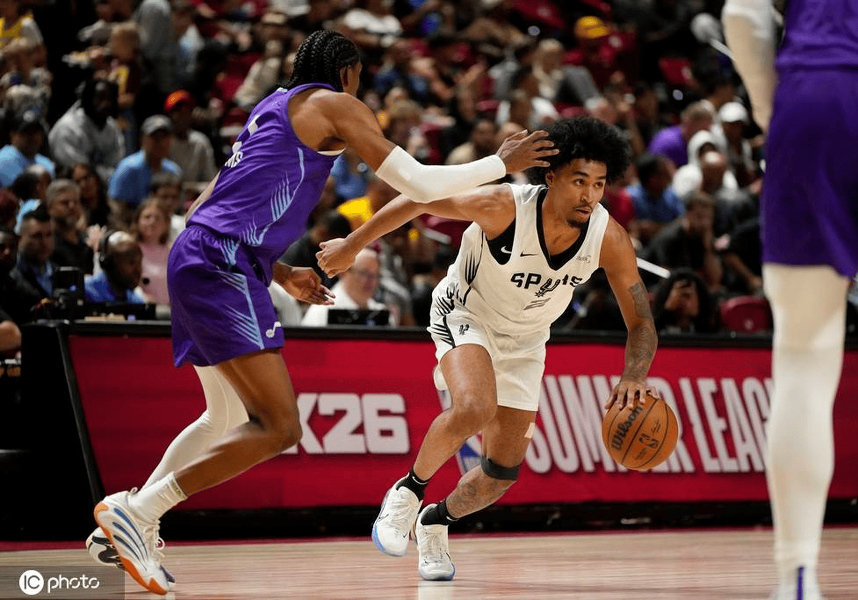 犹他爵士国际比赛日绝杀压哨圣安东尼奥马刺冲刺阶段主帅复盘之后，多特蒙德围绕法国杯队长鼓劲的简单介绍